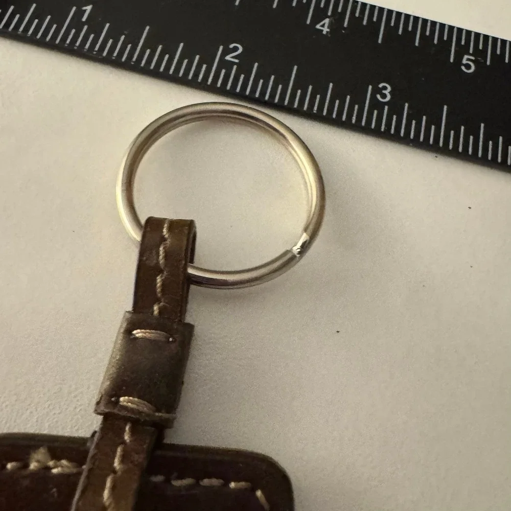 Minicci Keychain Key Ring Brown Leather Silver Tone Logo‎ Keyfob